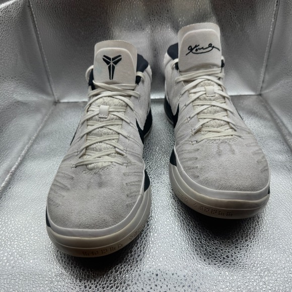 RARE 🚀 Size 11 Nike Kobe AD TB Promo Mens White Black Running Shoes 942521-001 - Picture 3 of 11